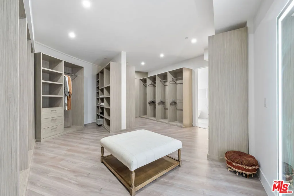 6181 Temple Hill Drive, Los Angeles, California 90068 home-pic-20