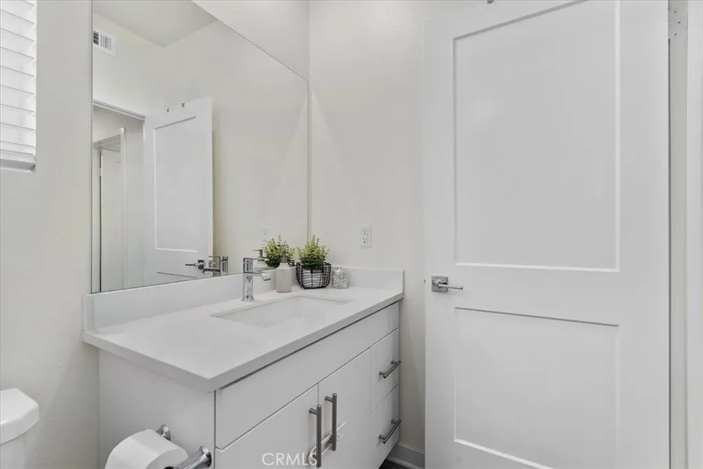 8245 Inventor, Chino, California 91708 home-pic-18