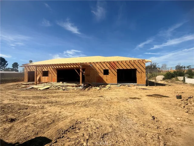 Back - Mid Construction