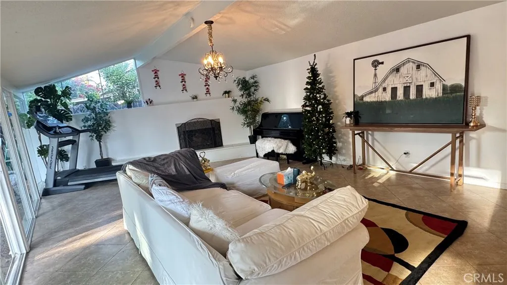 6641 Barela, Arcadia, California 91007 home-pic-35