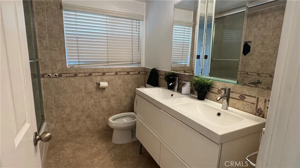 6641 Barela, Arcadia, California 91007 home-pic-27