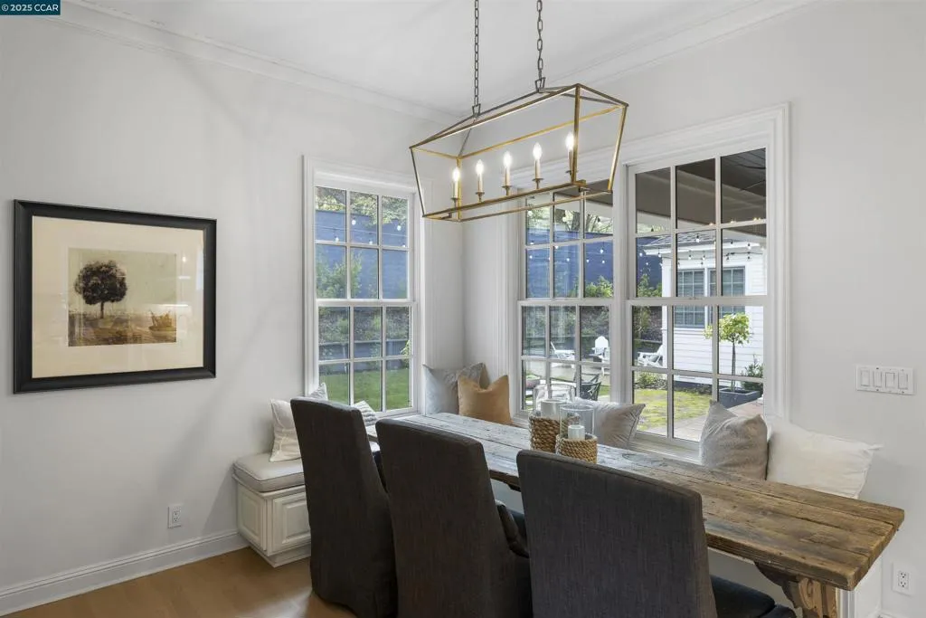 1826 Alameda Diablo, Diablo, California 94528 home-pic-13
