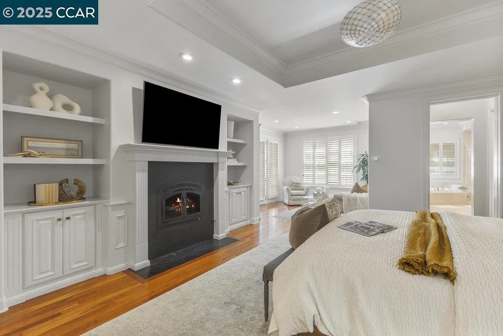 1826 Alameda Diablo, Diablo, California 94528 home-pic-25