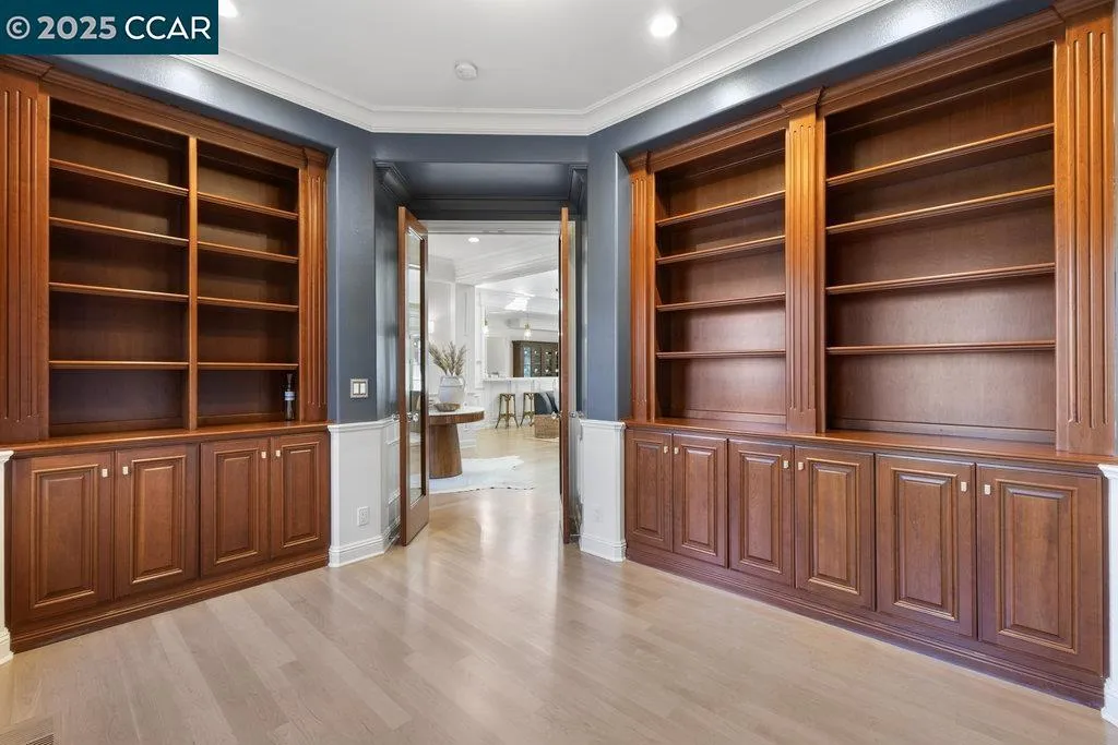 1826 Alameda Diablo, Diablo, California 94528 home-pic-19