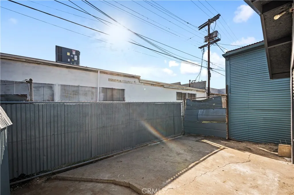 3454 Hunter Street, Los Angeles, California 90023 home-pic-37