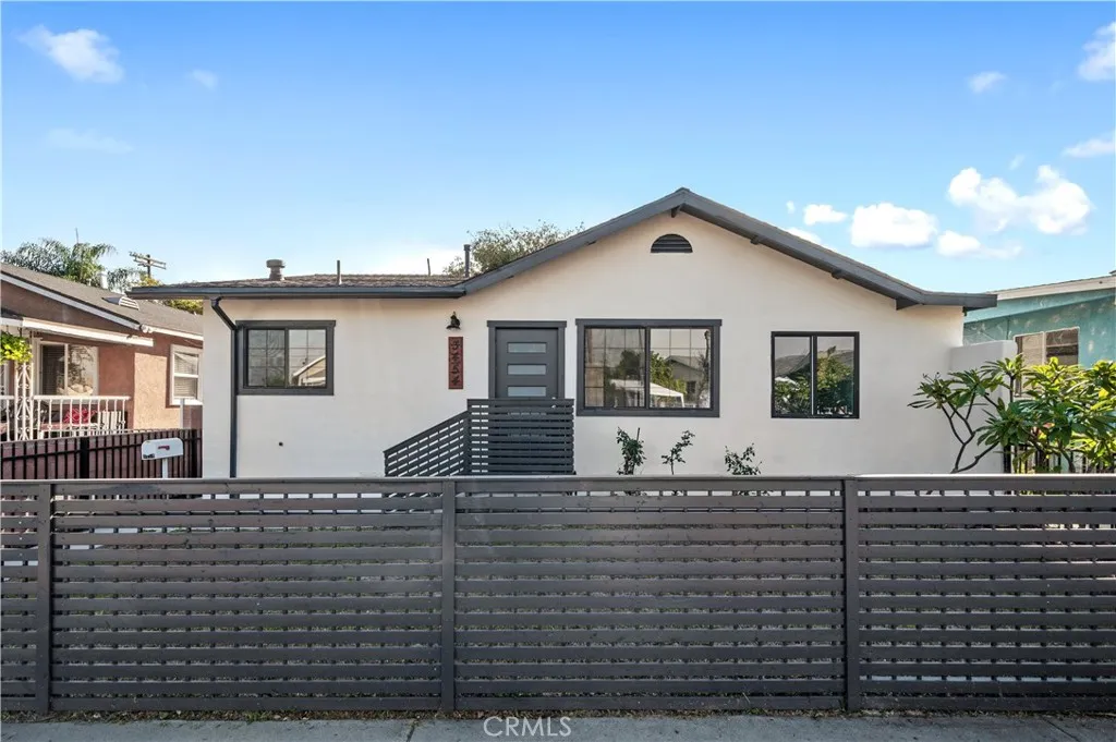 3454 Hunter Street, Los Angeles, California 90023 home-pic-1
