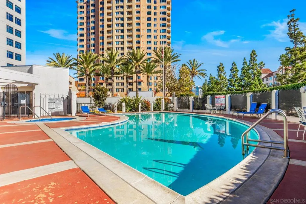 3525 Lebon Drive 104, San Diego, California 92122 home-pic-25