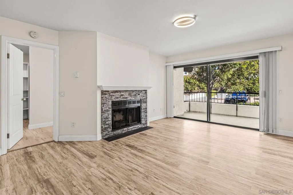 3525 Lebon Drive 104, San Diego, California 92122 home-pic-7