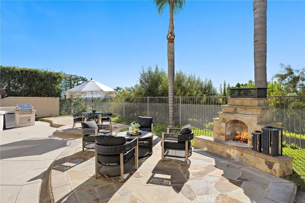 10 Calle Verdadero, San Clemente, California 92673 home-pic-3