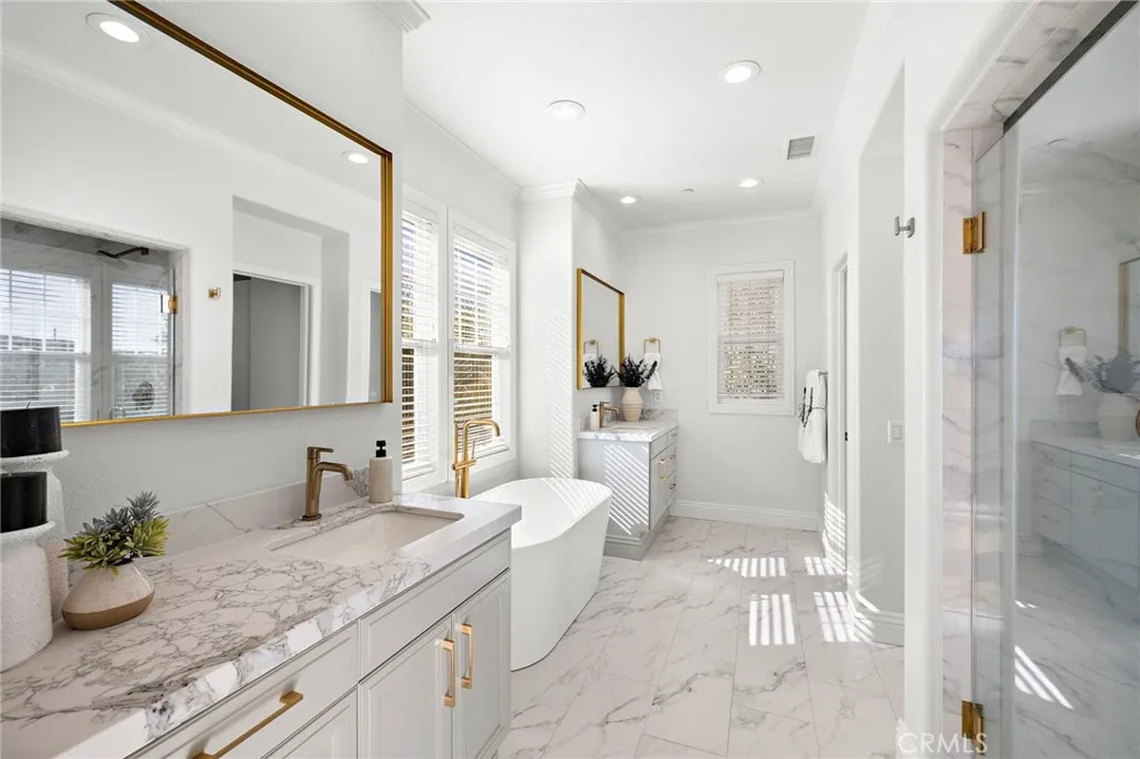 10 Calle Verdadero, San Clemente, California 92673 home-pic-26