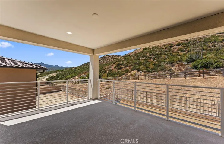 11826 Canoga Avenue, Chatsworth, California 91311