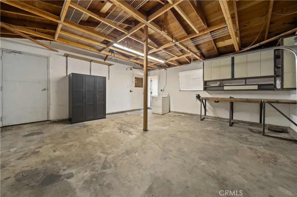 44727 Andale, Lancaster, California 93535 home-pic-15