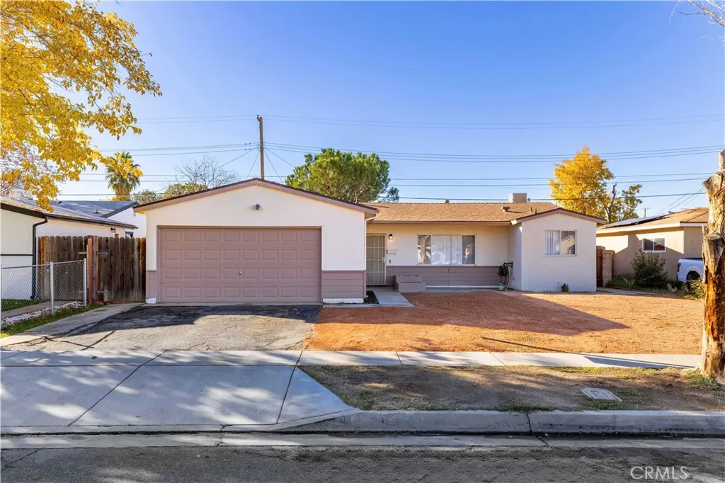 44727 Andale, Lancaster, California 93535 home-pic-19