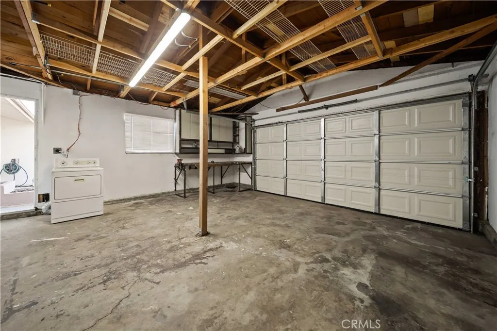 44727 Andale, Lancaster, California 93535 home-pic-16