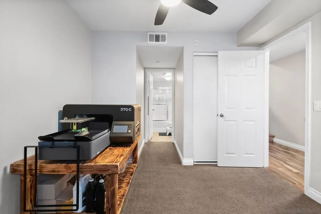 10240 Daybreak Ln 2, Santee, California 92071 home-pic-6