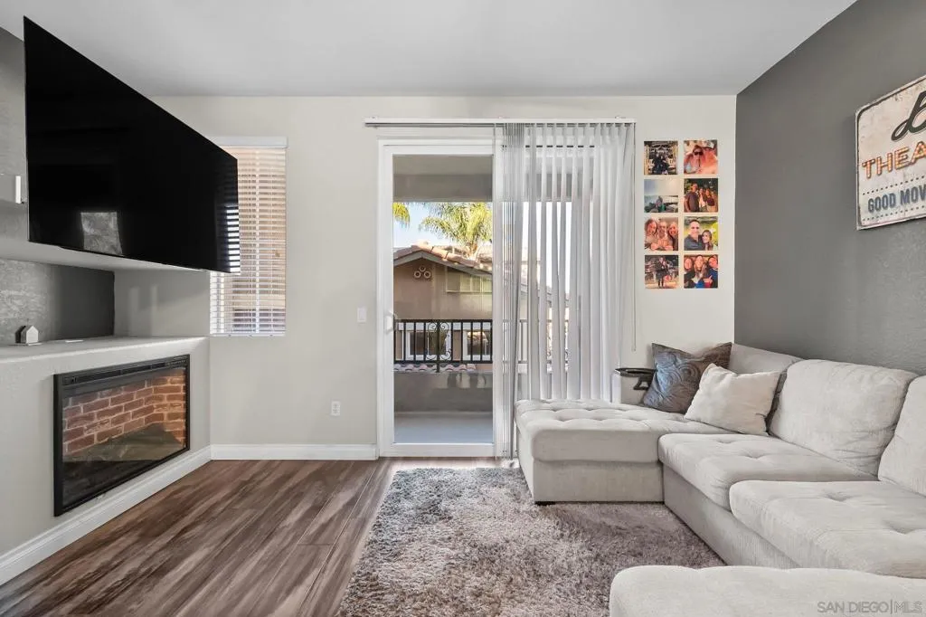 10240 Daybreak Ln 2, Santee, California 92071 home-pic-23