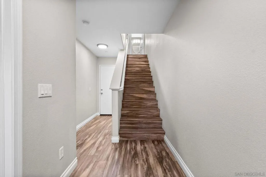 10240 Daybreak Ln 2, Santee, California 92071 home-pic-5