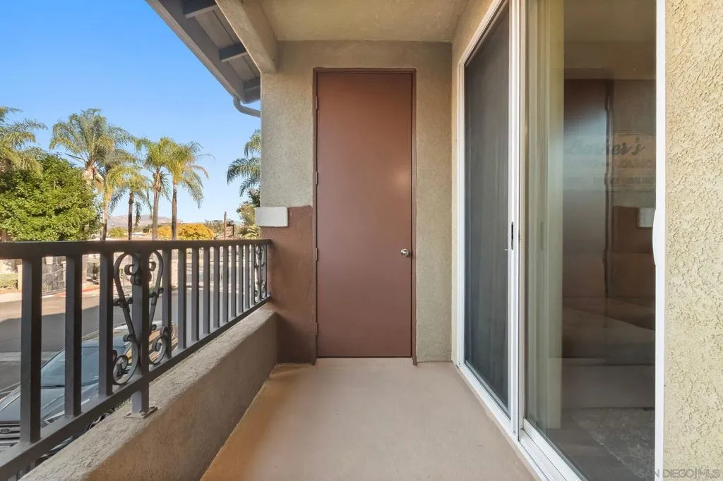 10240 Daybreak Ln 2, Santee, California 92071 home-pic-27