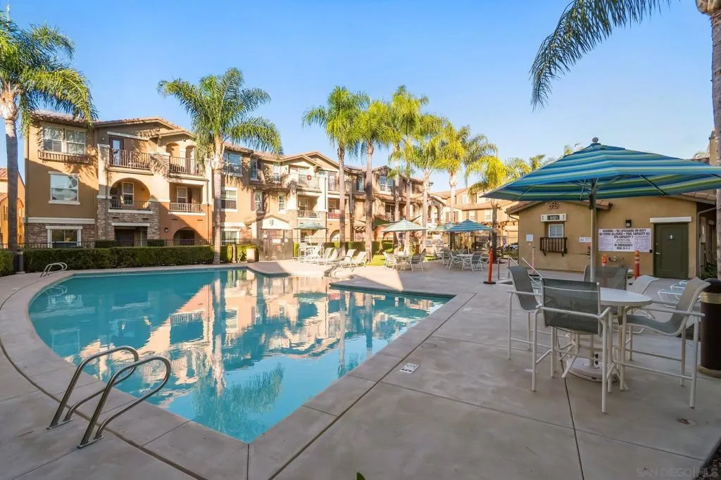 10240 Daybreak Ln 2, Santee, California 92071 home-pic-46