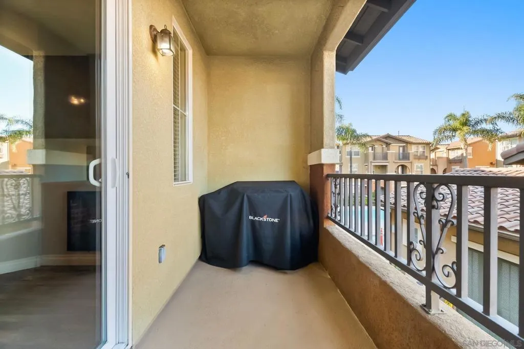 10240 Daybreak Ln 2, Santee, California 92071 home-pic-26
