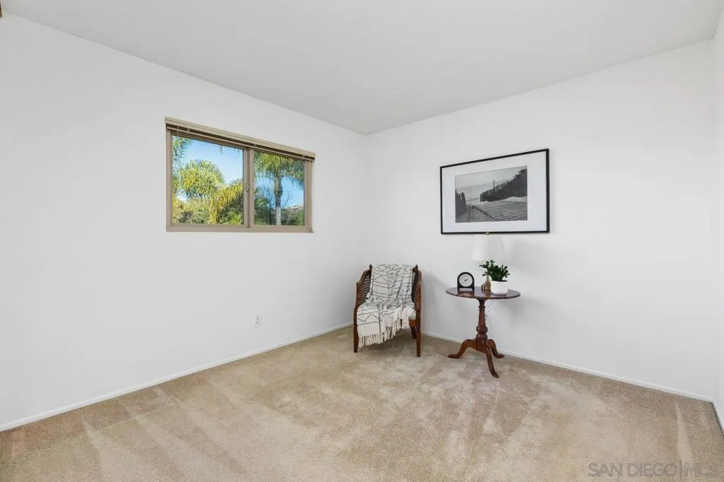 2006 Catalina Ave, Vista, California 92084 home-pic-27