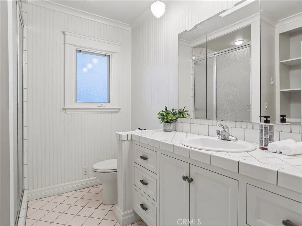 10404 Margate Street, North Hollywood, California 91601 home-pic-38