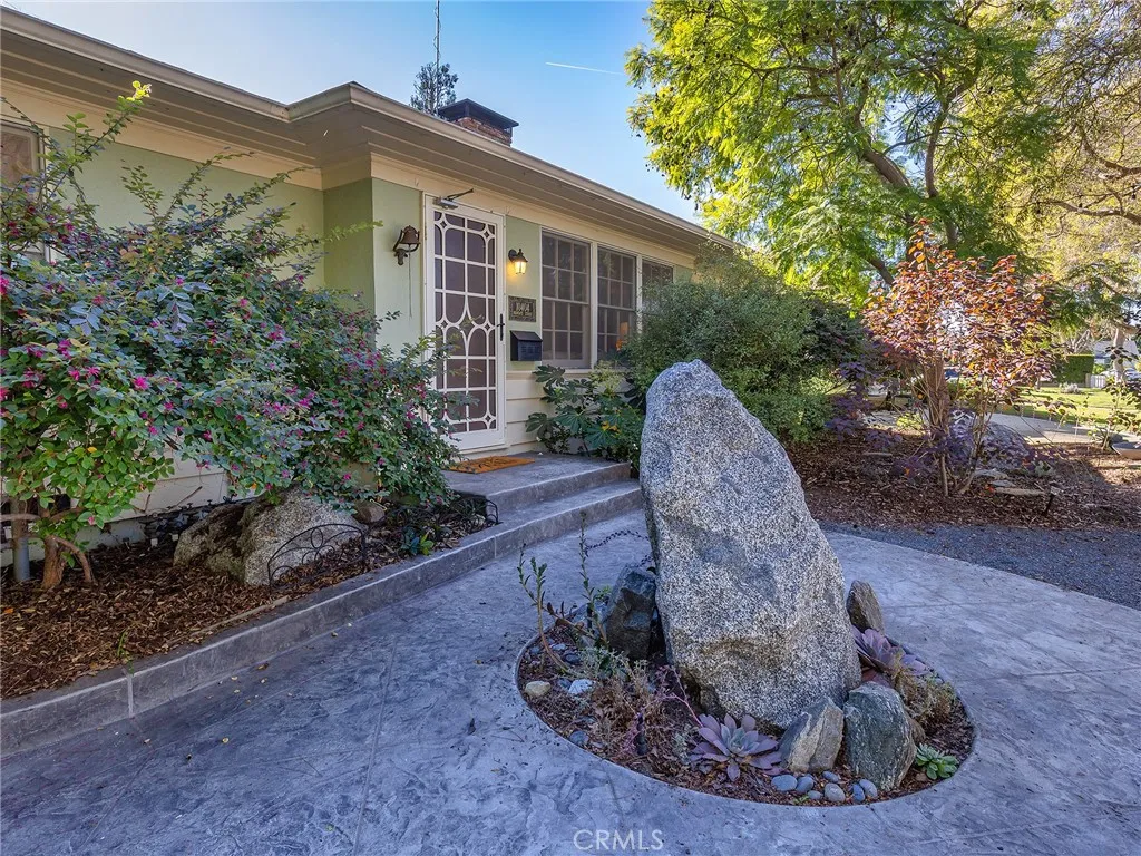10404 Margate Street, North Hollywood, California 91601 home-pic-3