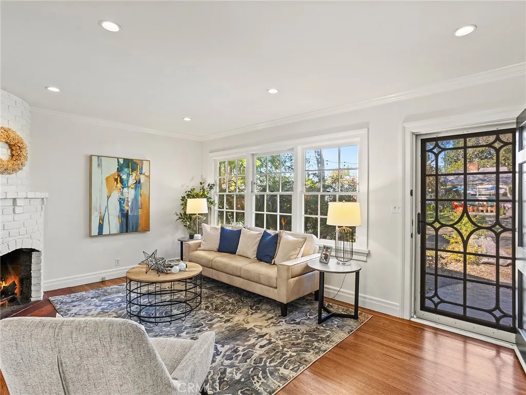 10404 Margate Street, North Hollywood, California 91601 home-pic-25