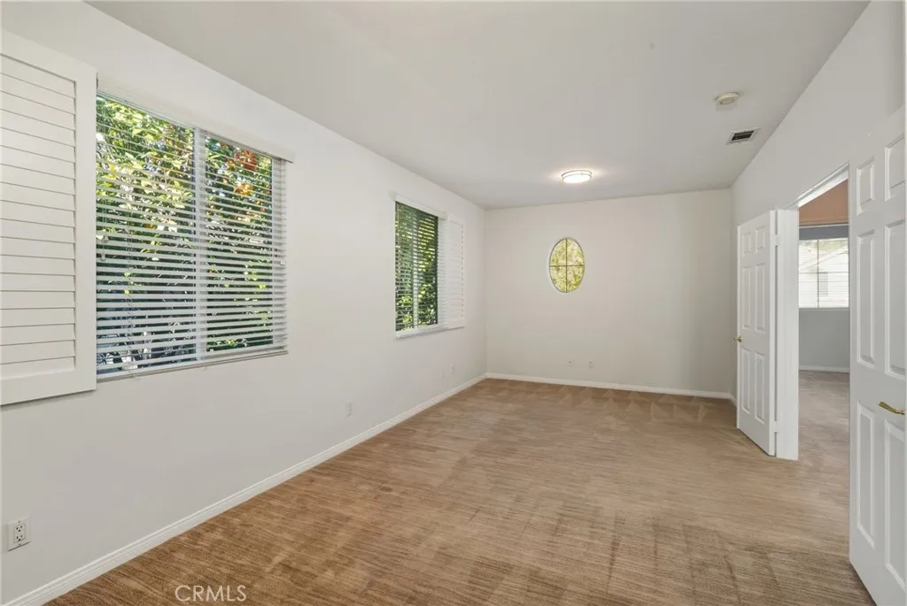 6268 Normandy, Oak Park, California 91377 home-pic-56
