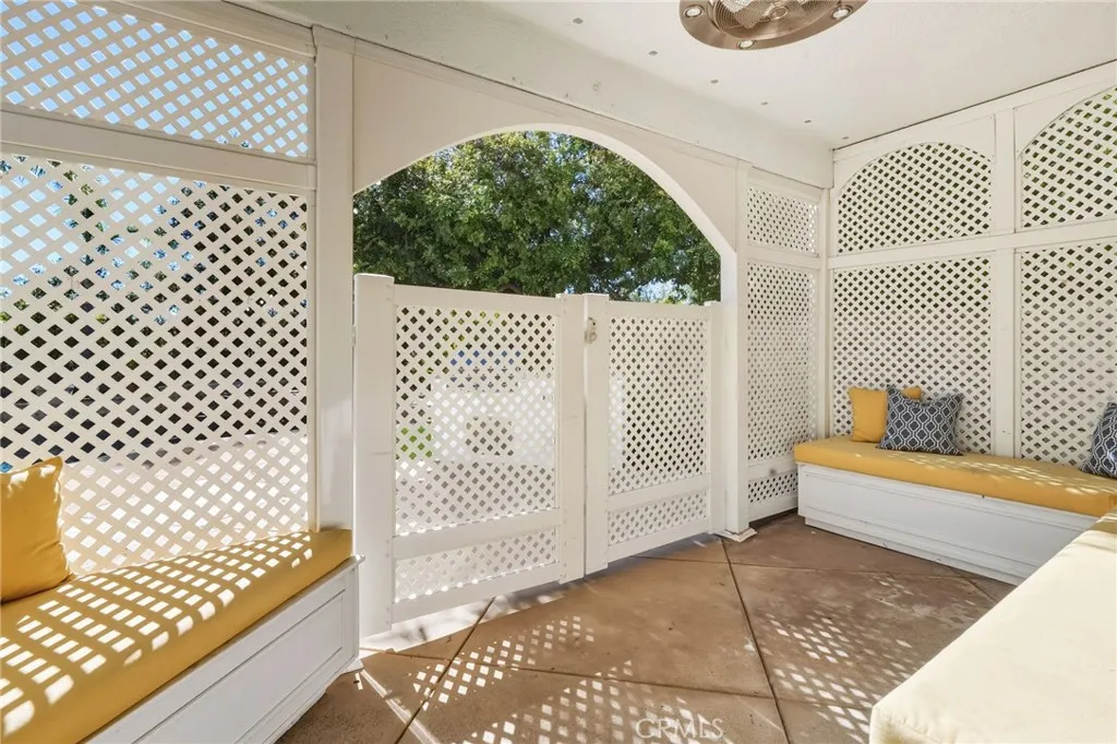 6268 Normandy, Oak Park, California 91377 home-pic-28