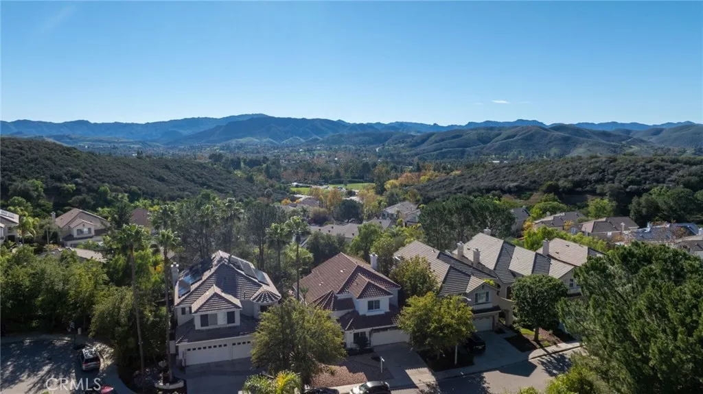 6268 Normandy, Oak Park, California 91377 home-pic-62