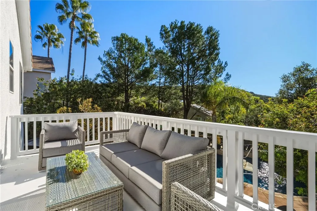 6268 Normandy, Oak Park, California 91377 home-pic-46