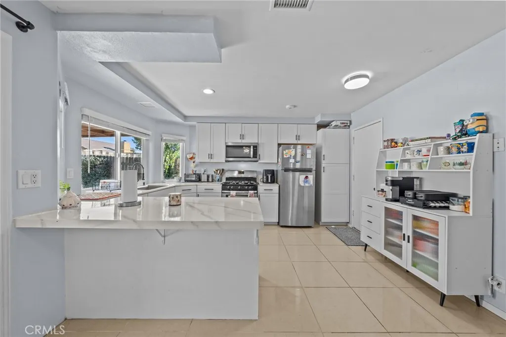 25570 Orangewood, Hemet, California 92544 home-pic-14
