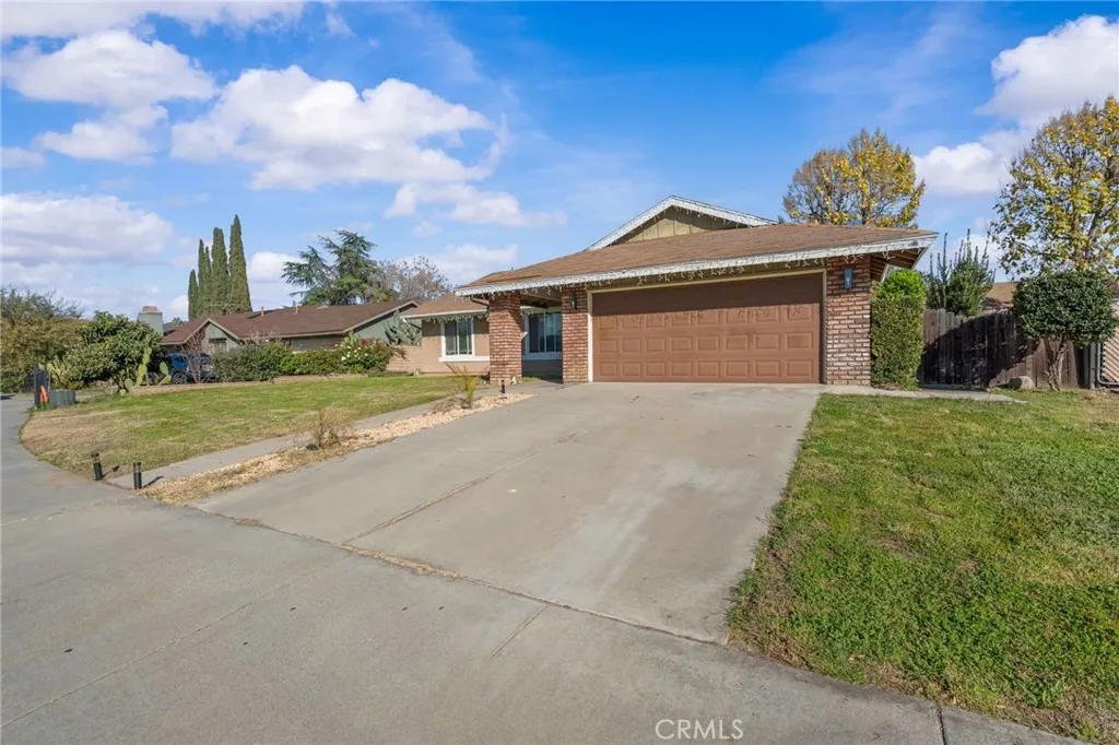25570 Orangewood, Hemet, California 92544 home-pic-2