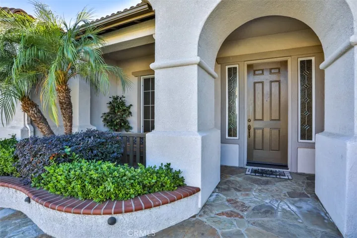 930 Mccall, Corona, California 92881