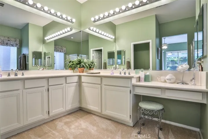 930 Mccall, Corona, California 92881