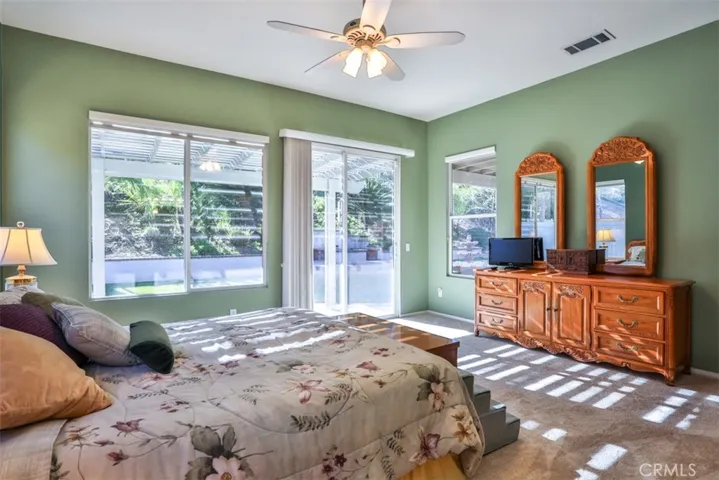 930 Mccall, Corona, California 92881