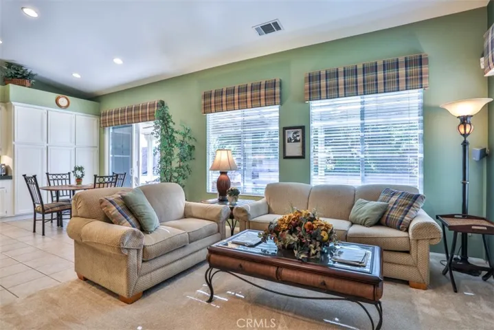 930 Mccall, Corona, California 92881