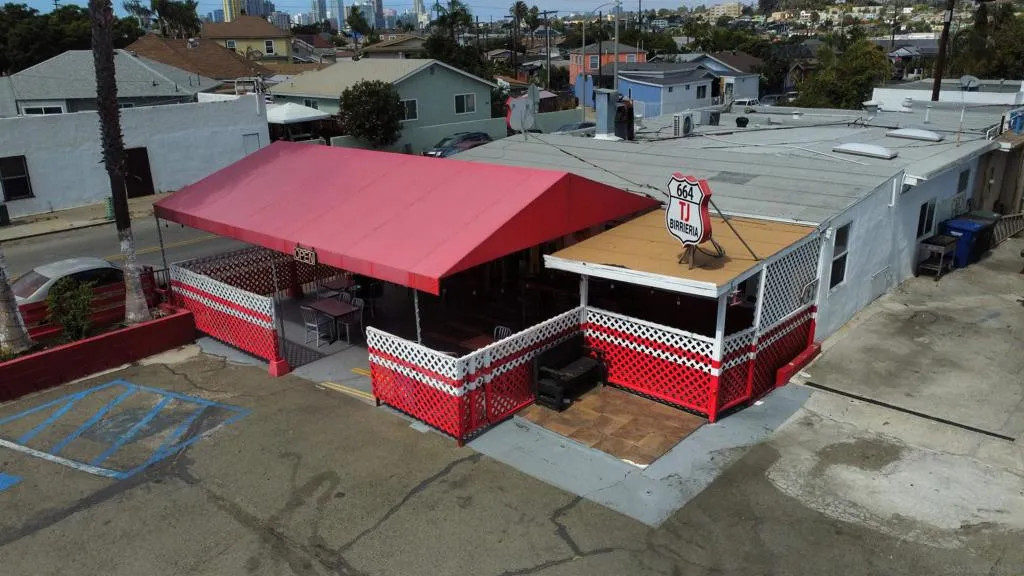 2802 Ocean View Blvd