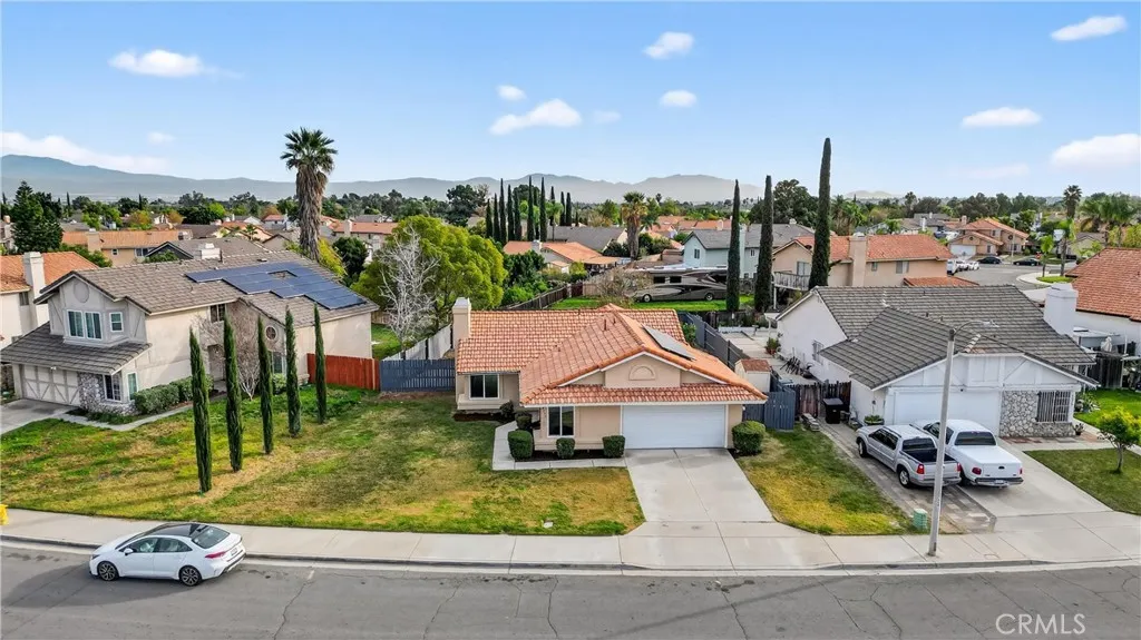 4595 Bronson, San Bernardino, California 92407 home-pic-12