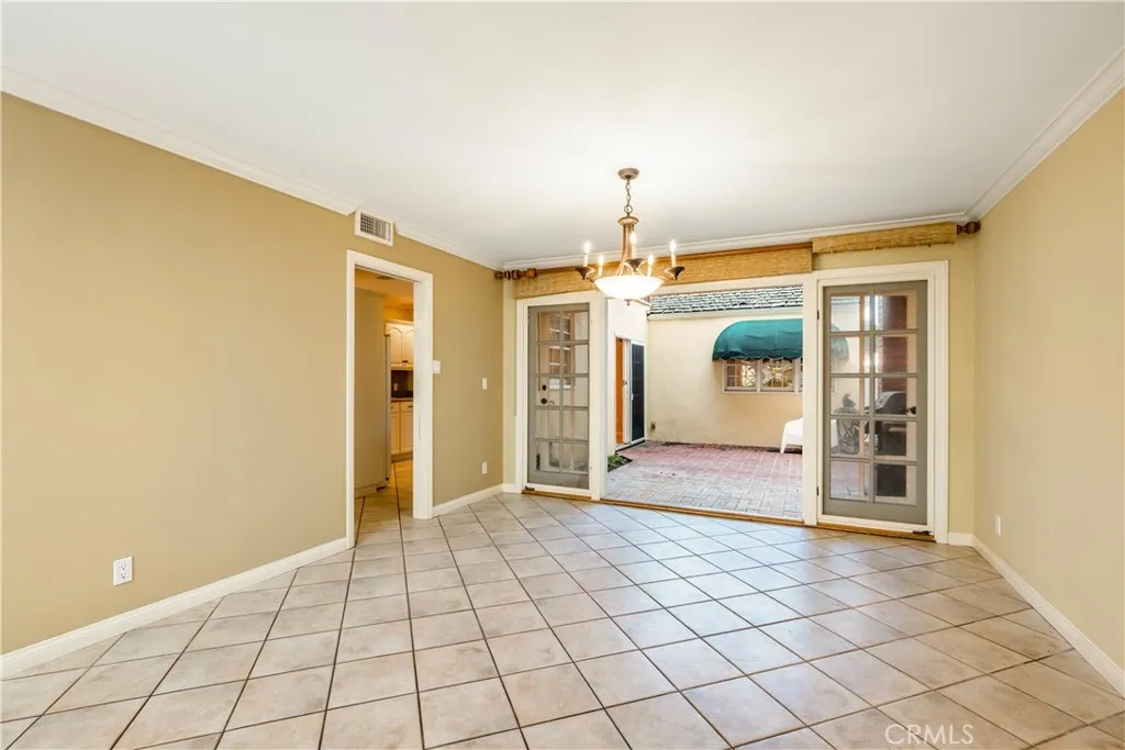 220 Apolena Avenue, Newport Beach, California 92662 home-pic-3