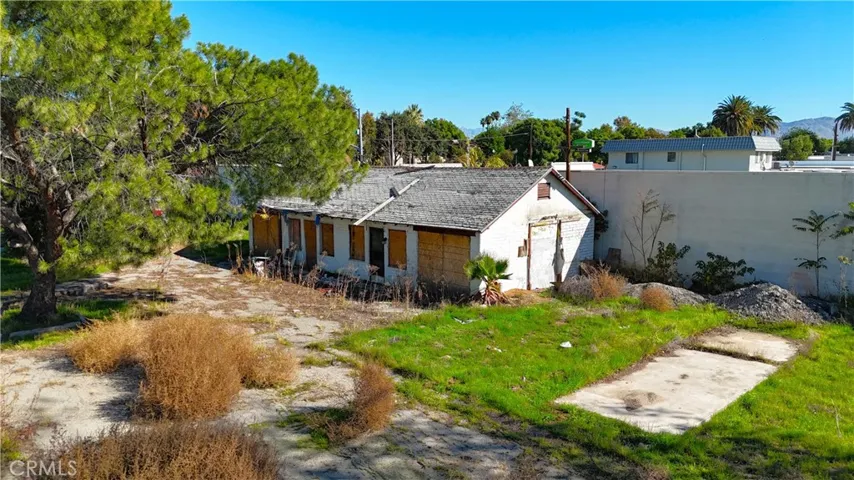 5934 Mission, Jurupa Valley, California 92509