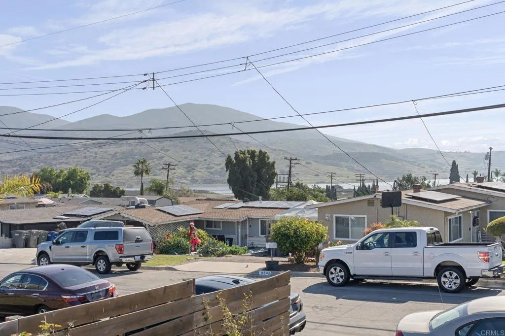 9838 Ivanho Street, Spring Valley, California 91977 home-pic-22