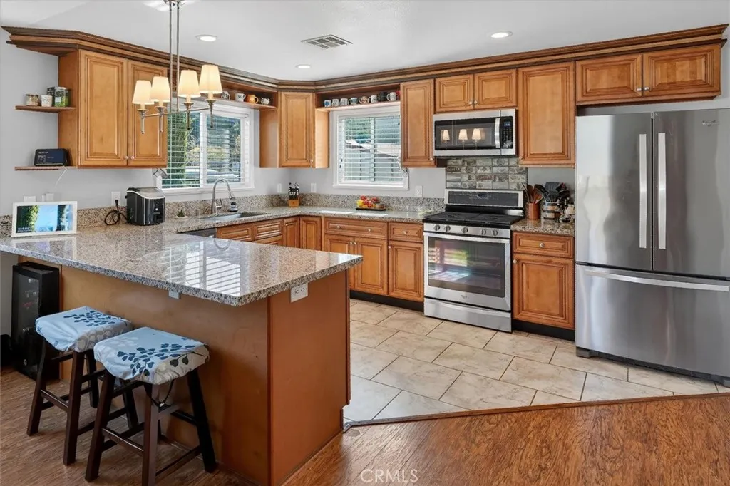 30352 San Martinez, Castaic, California 91384 home-pic-8