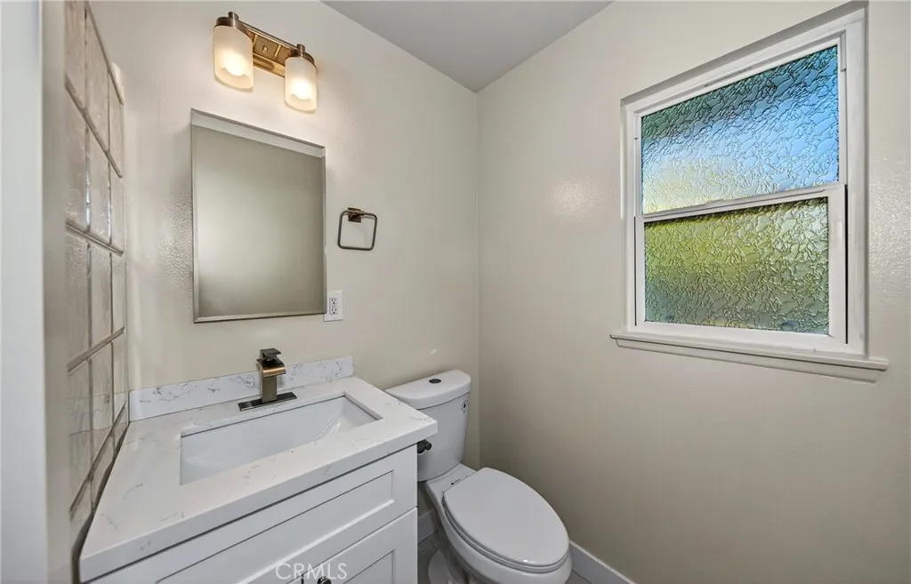 201 Primrose, Redlands, California 92373 home-pic-18