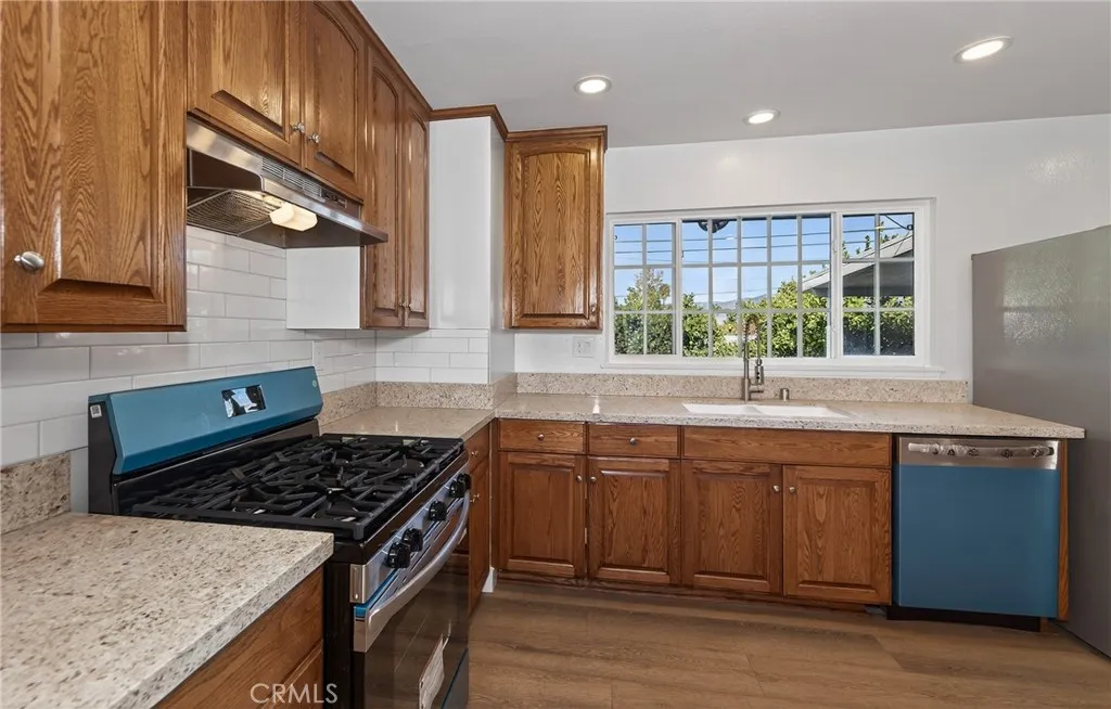 201 Primrose, Redlands, California 92373 home-pic-12