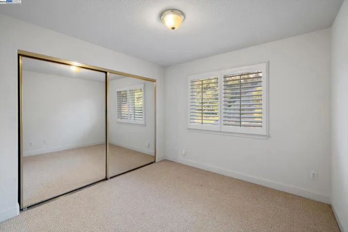 1564 Santa Clara St, Richmond, California 94804