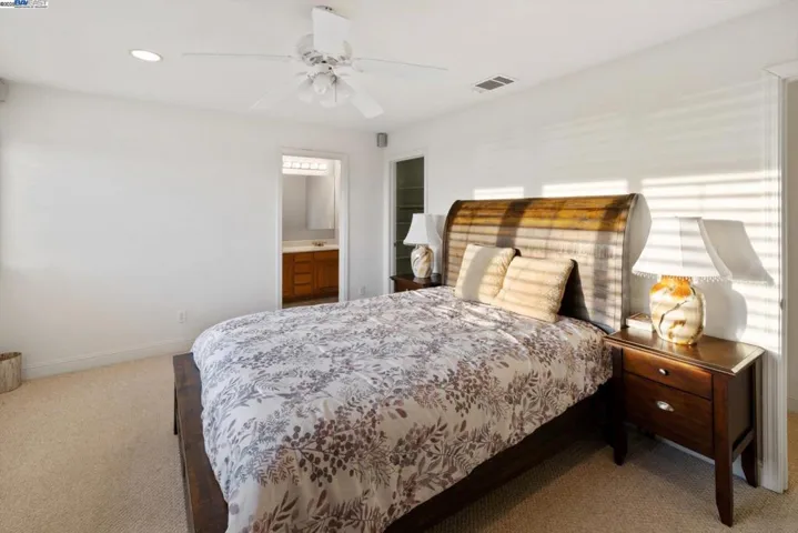 1564 Santa Clara St, Richmond, California 94804