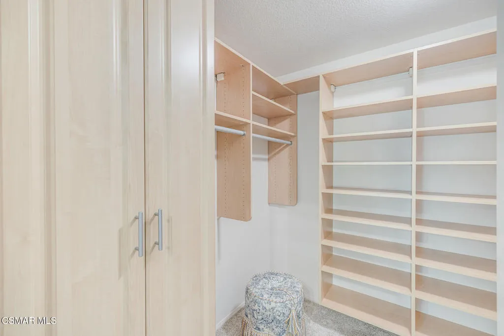 1605 Shadow Oaks Place, Thousand Oaks, California 91362 home-pic-28