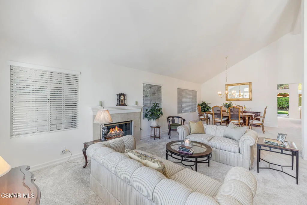 1605 Shadow Oaks Place, Thousand Oaks, California 91362 home-pic-7